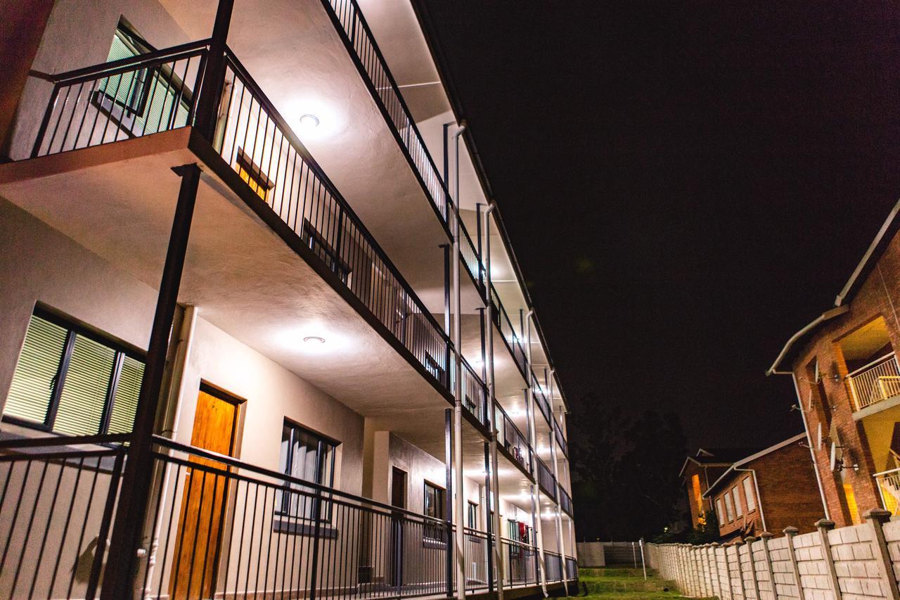 The Living Collective Apartments Pietermaritzburg Ngoại thất bức ảnh