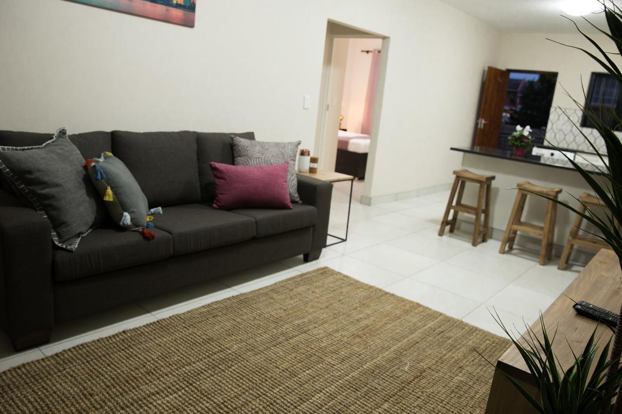 The Living Collective Apartments Pietermaritzburg Ngoại thất bức ảnh